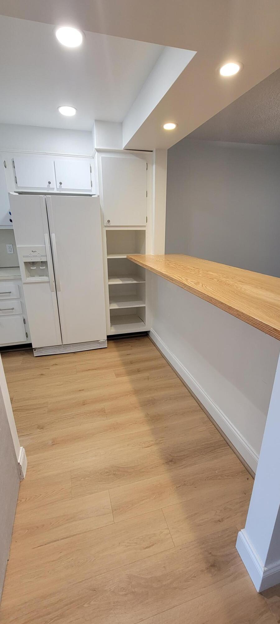 DEER CREEK COUNTRY CLUB - Residential