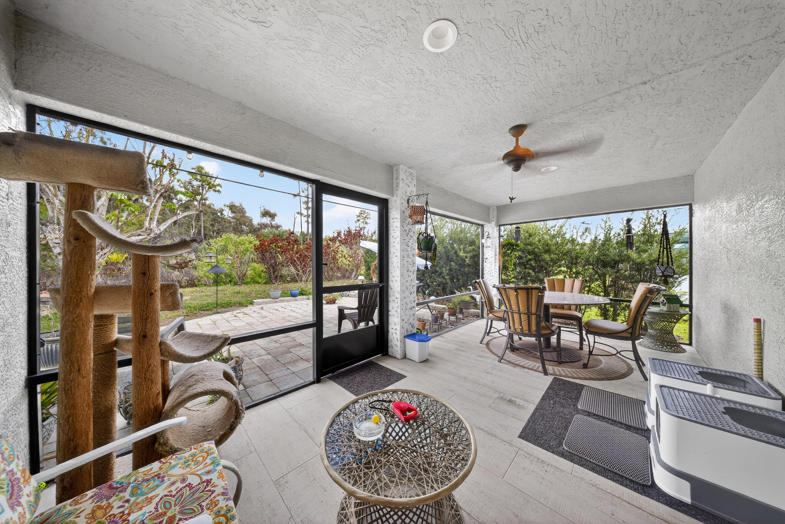 SPANISH LAKES 1 - Residential