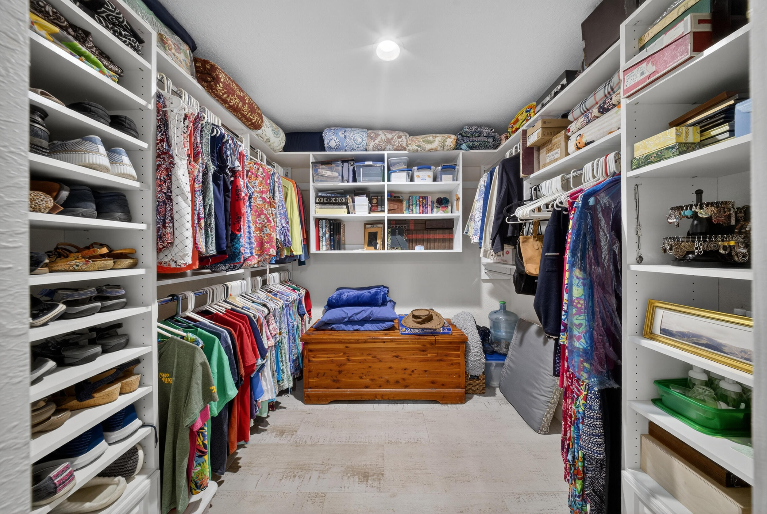 SPANISH LAKES 1 - Residential