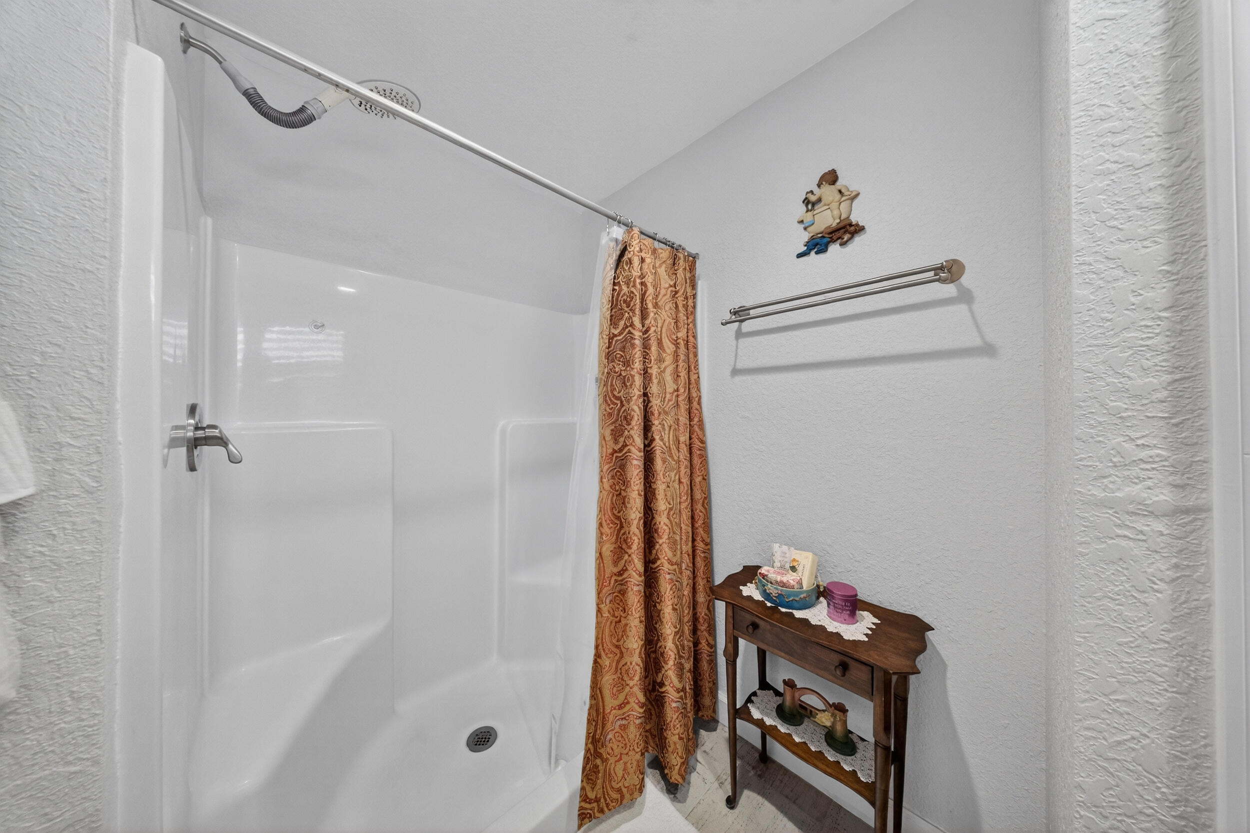 SPANISH LAKES 1 - Residential