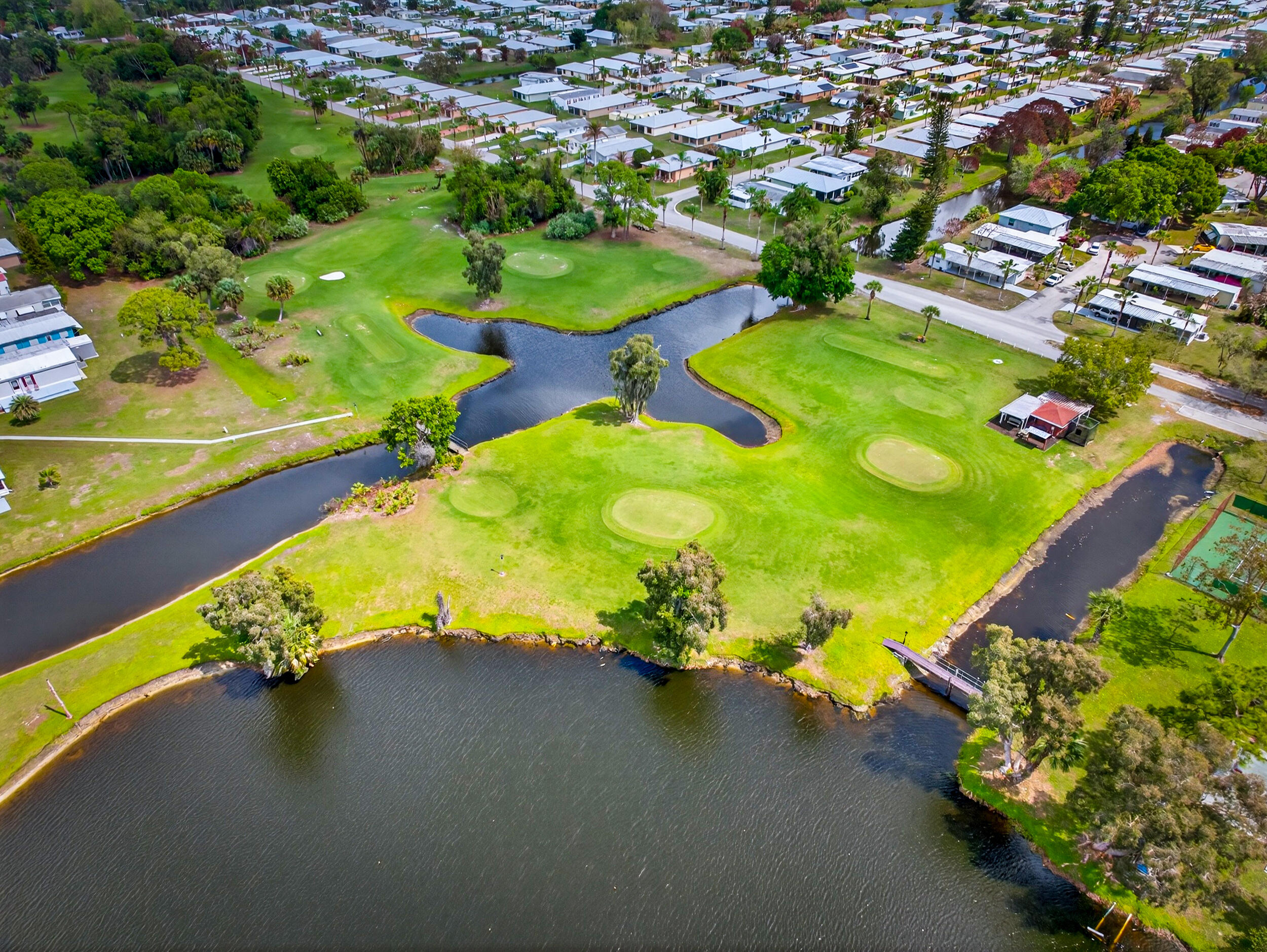 SPANISH LAKES 1 - Residential