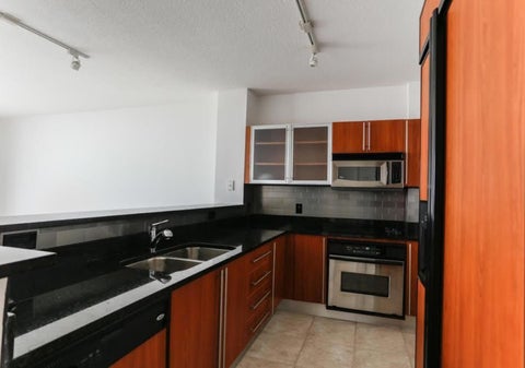 Featured picture for the property R10787052