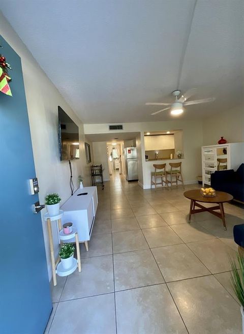 Featured picture for the property R10765841