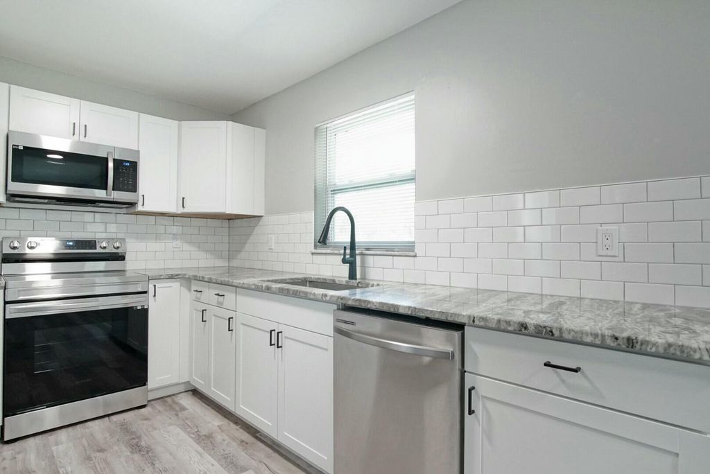 Photo of 2125 Jacobs Road, Fort Pierce, FL 34982 (MLS # R11064899)