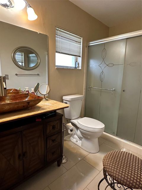 Tiny photo for 8885 Windtree Street #D, Boca Raton, FL 33496 (MLS # B26016084)