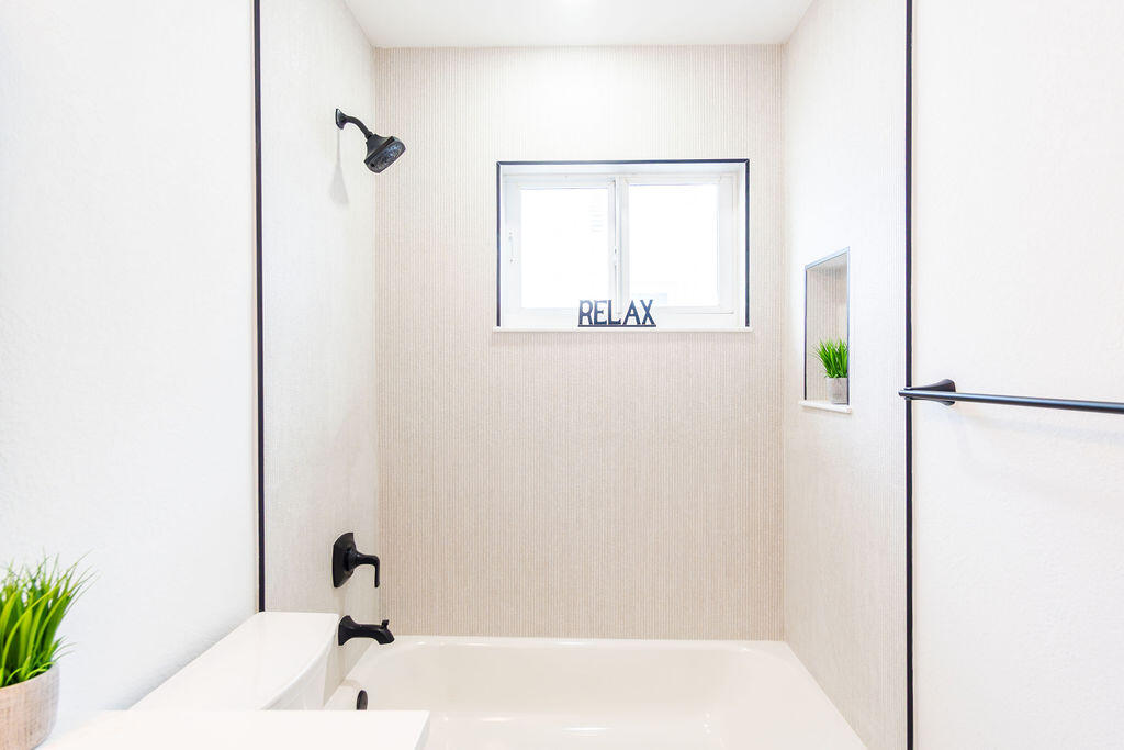 HOLLYWOOD HEIGHTS ESTATES - Residential