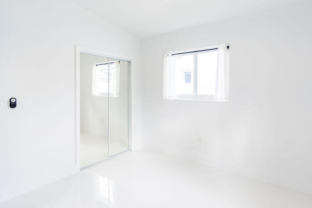 HOLLYWOOD HEIGHTS ESTATES - Residential