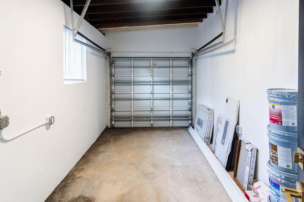 HOLLYWOOD HEIGHTS ESTATES - Residential