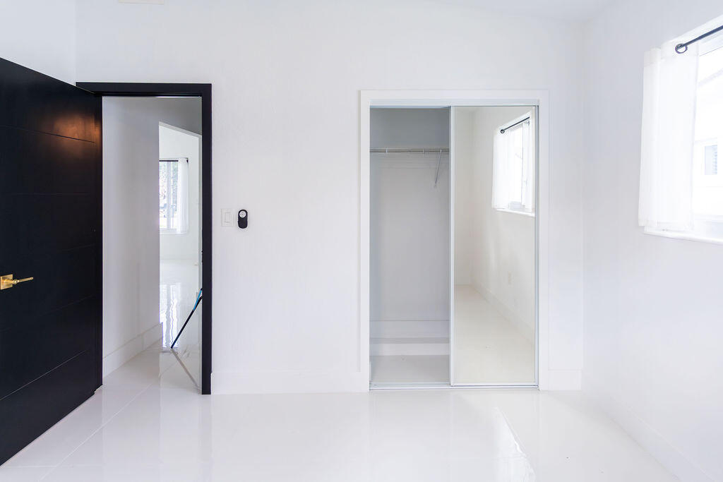 HOLLYWOOD HEIGHTS ESTATES - Residential