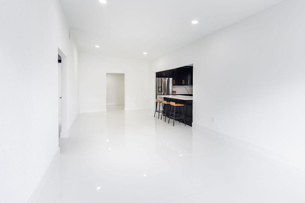 HOLLYWOOD HEIGHTS ESTATES - Residential