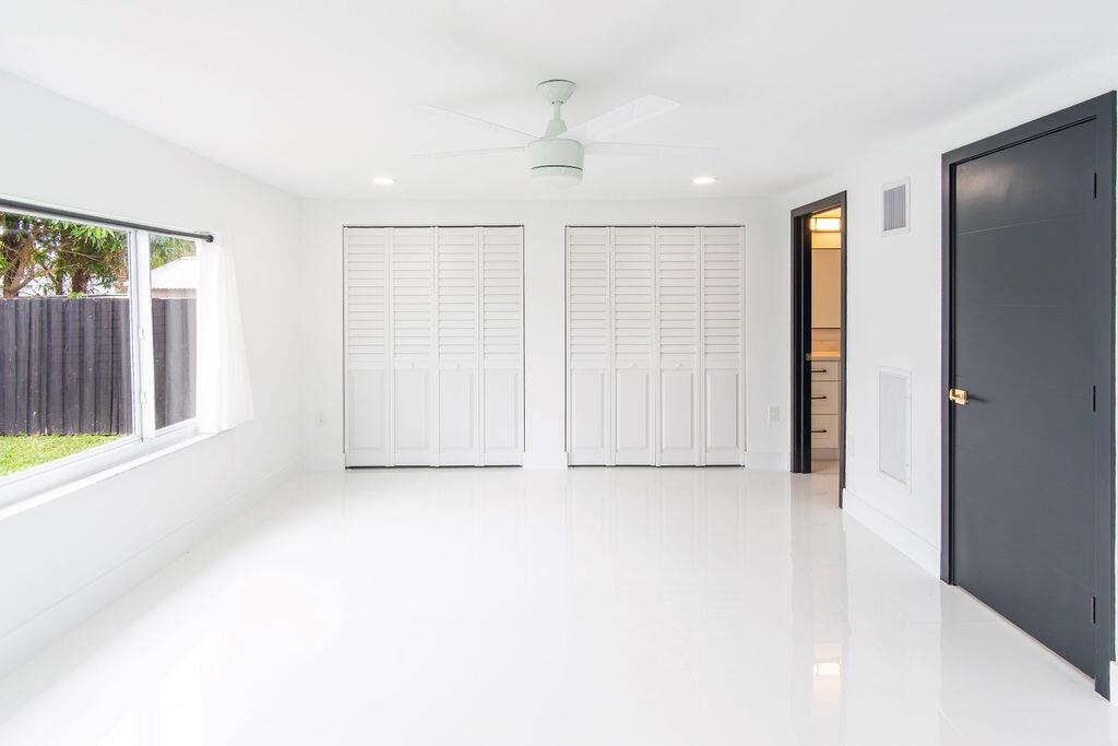 HOLLYWOOD HEIGHTS ESTATES - Residential