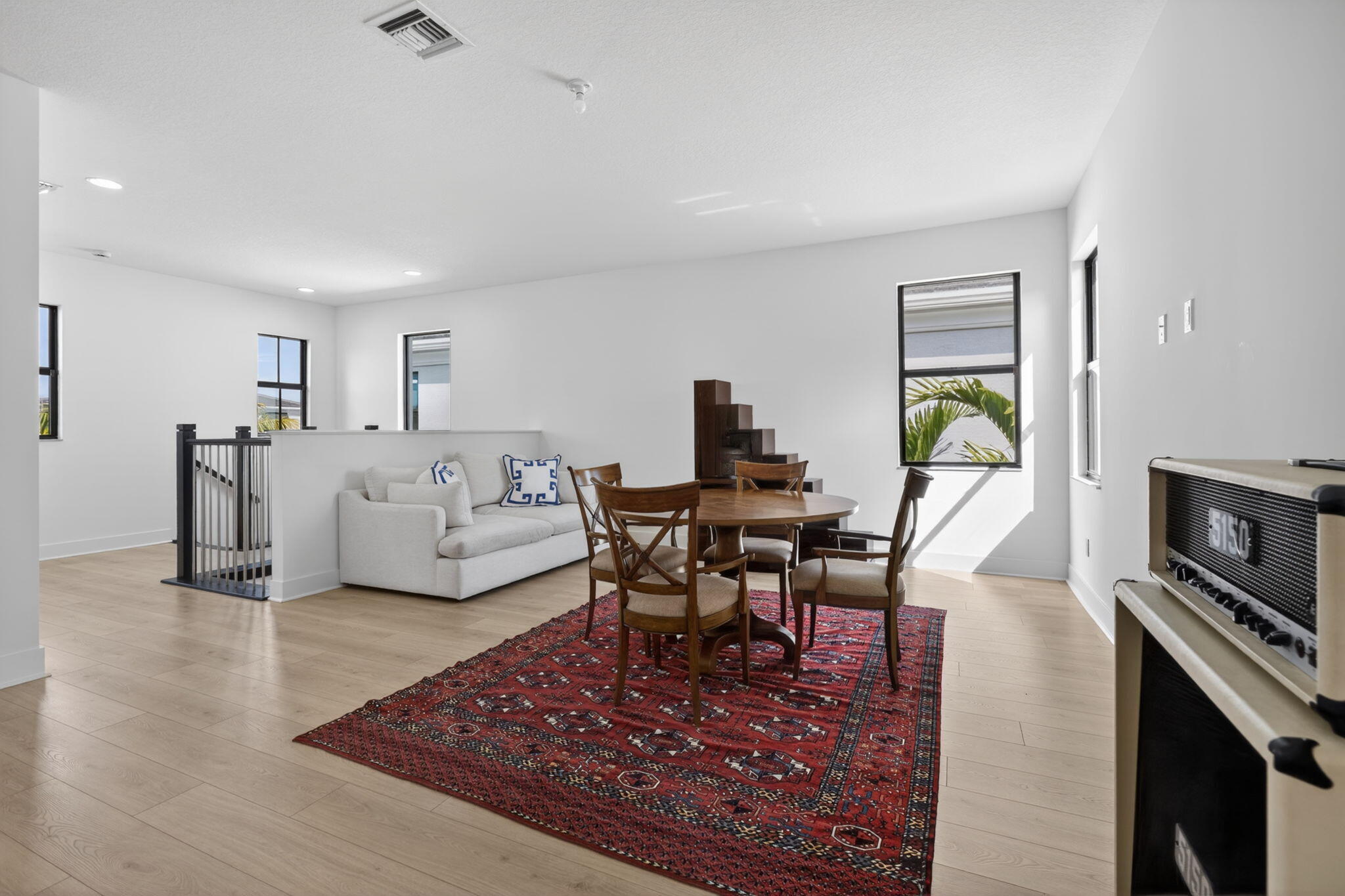 ARTISTRY - Residential