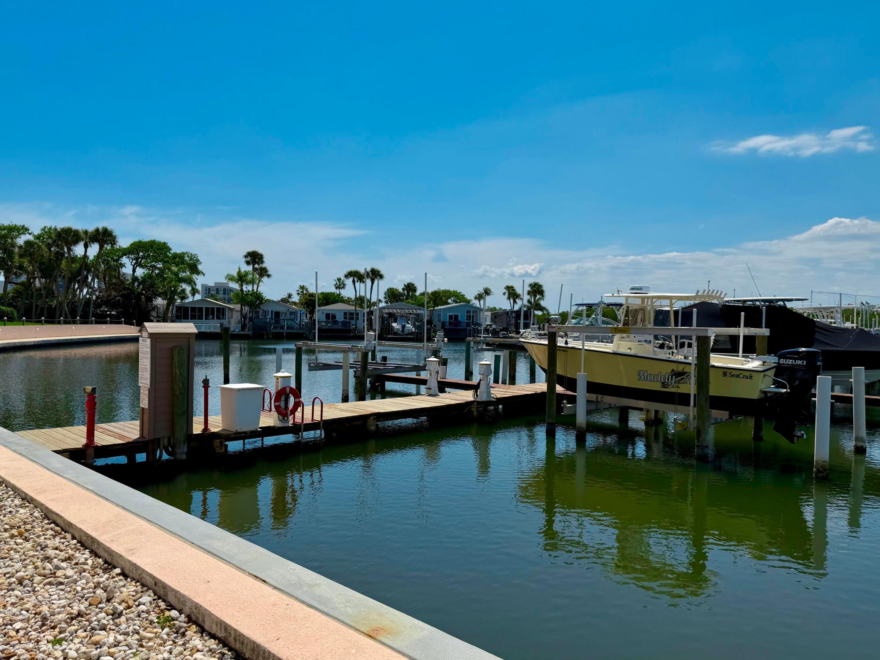 OCEAN HARBOUR CONDOMINIUM A - Residential