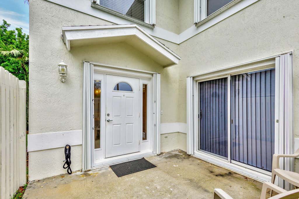 Photo of 13814 Yarmouth Drive, Wellington, FL 33414 (MLS # B26055005)