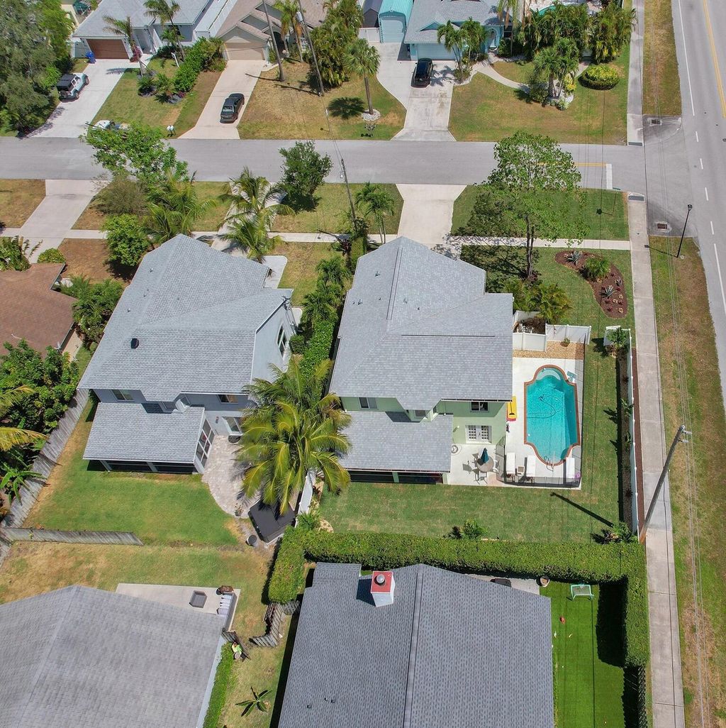 Photo of 6060 Drake Street, Jupiter, FL 33458 (MLS # R10982964)