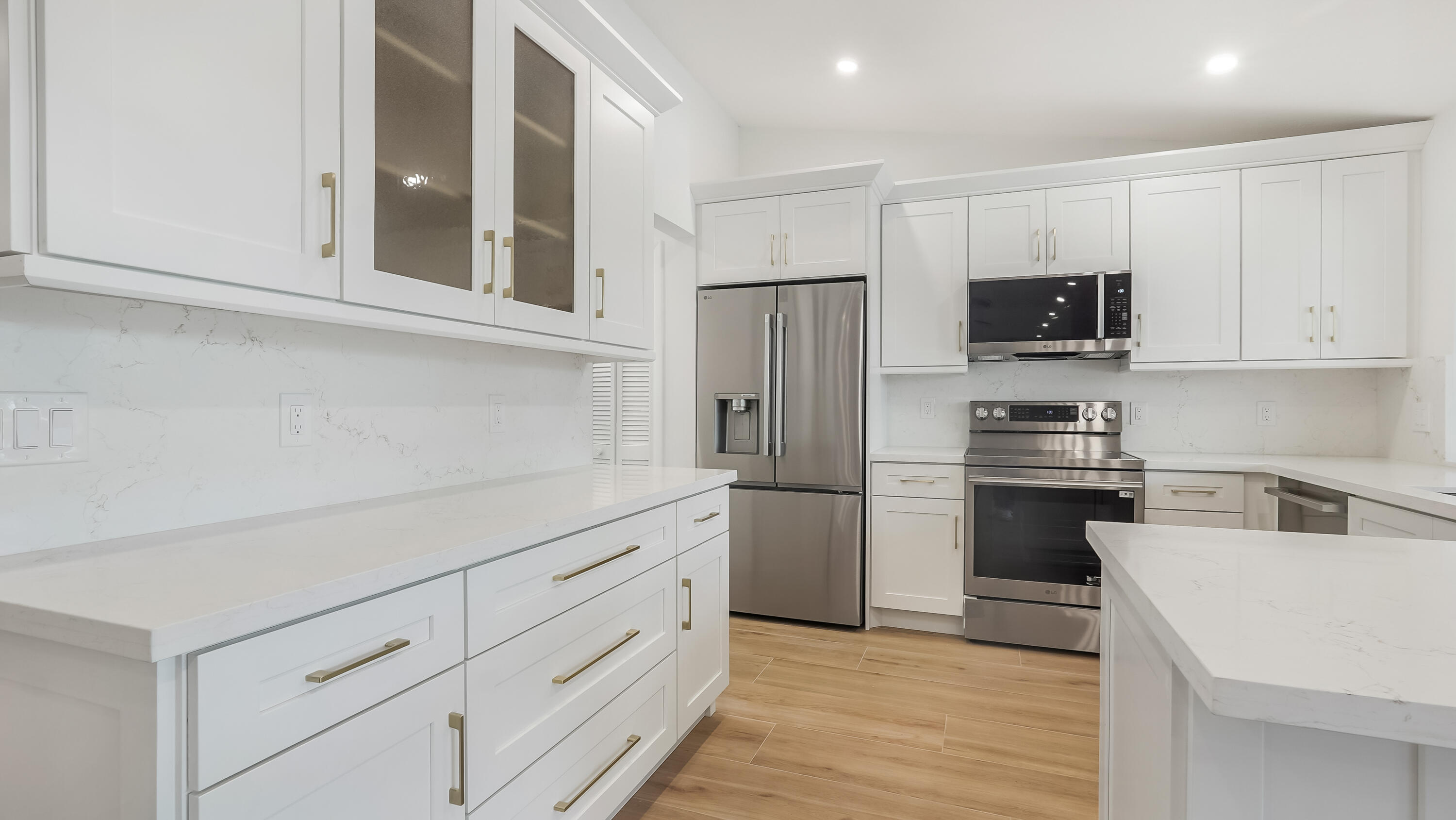 JACARANDA LAKES SECTION SEVEN - Residential