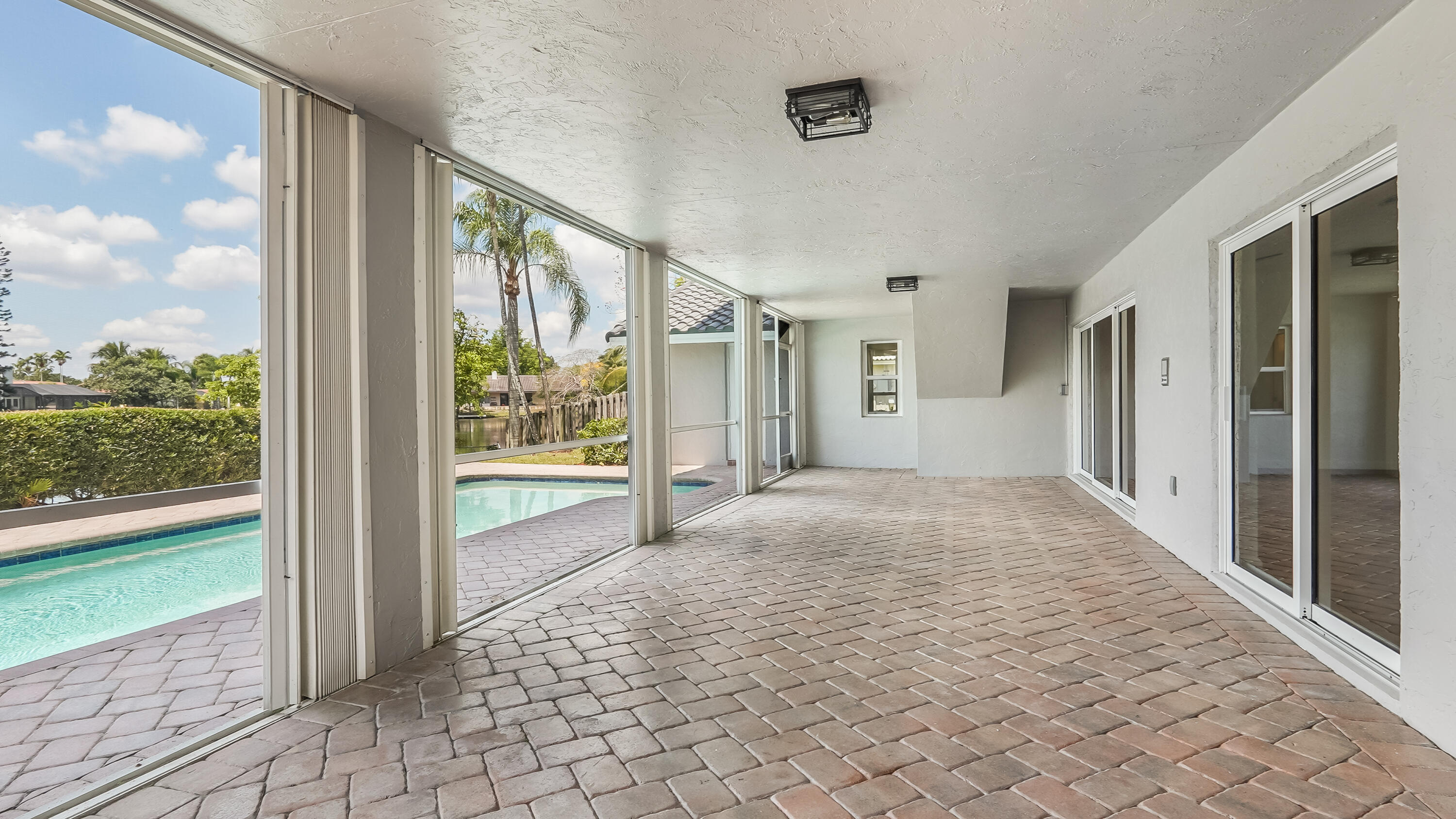 JACARANDA LAKES SECTION SEVEN - Residential