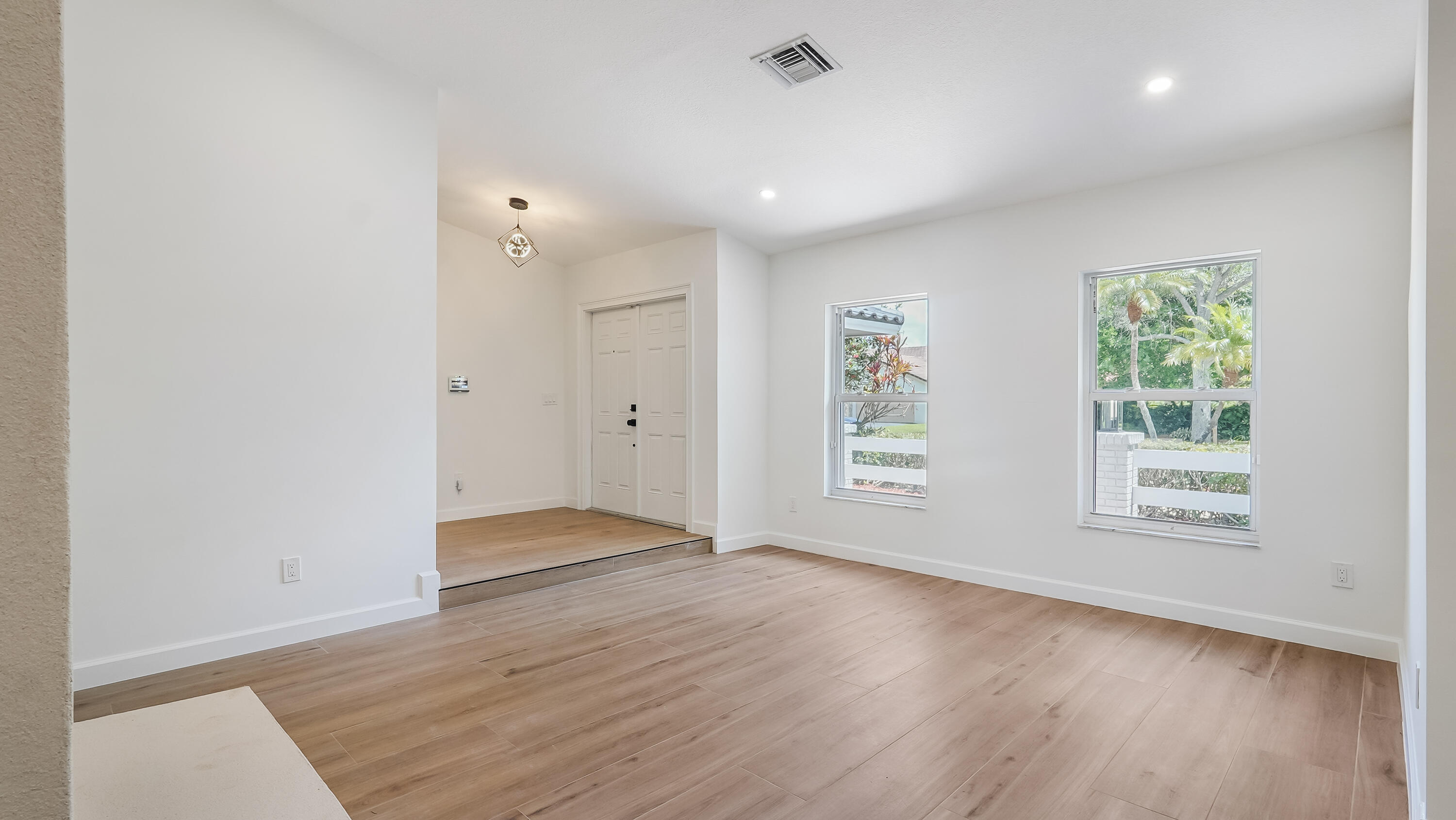 JACARANDA LAKES SECTION SEVEN - Residential