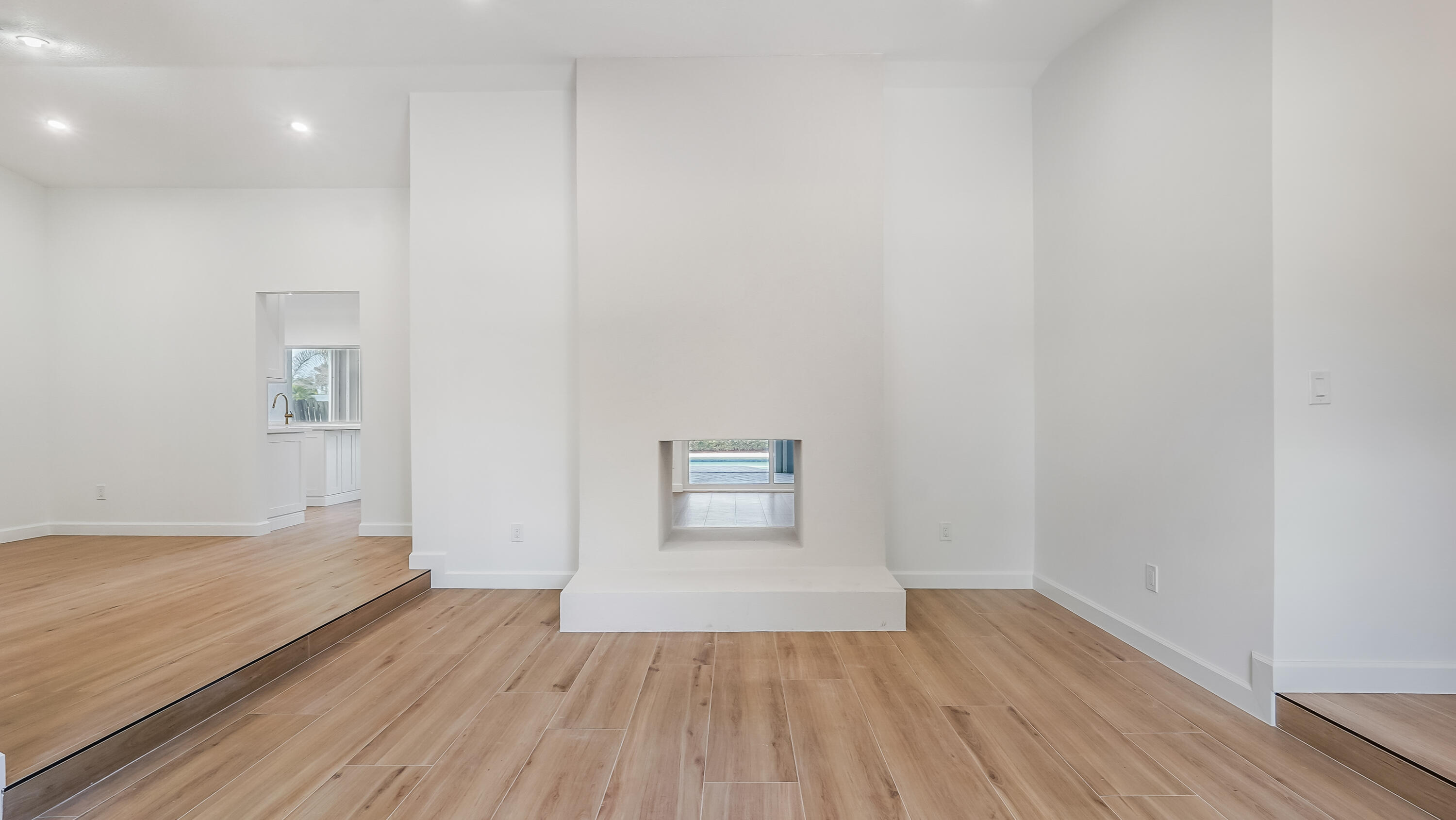 JACARANDA LAKES SECTION SEVEN - Residential