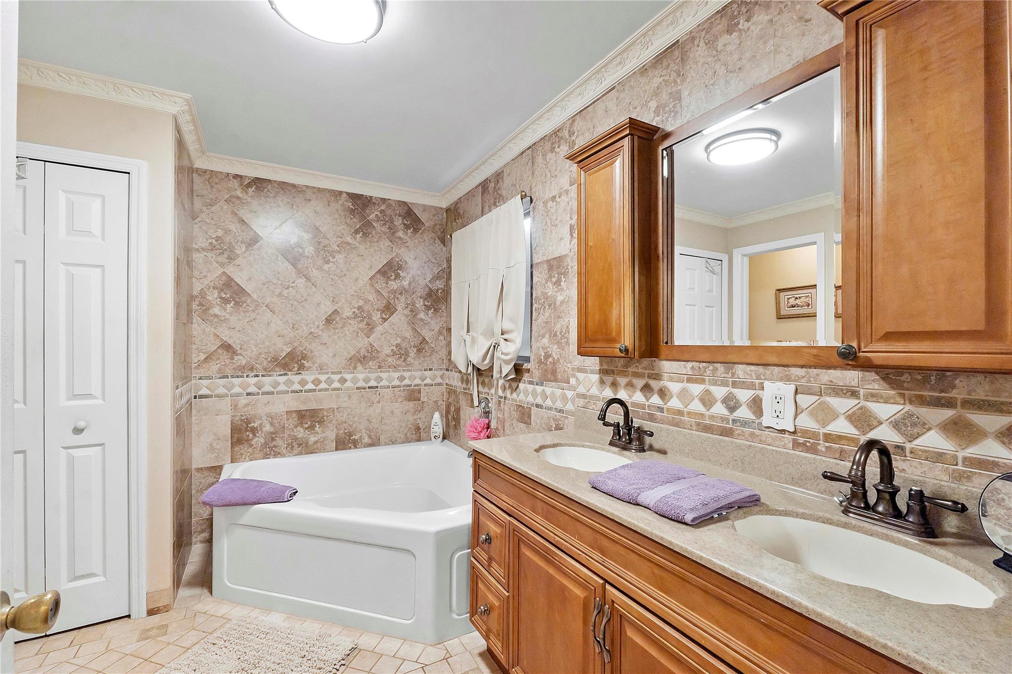 Royal Palms at Shenandoah - Residential