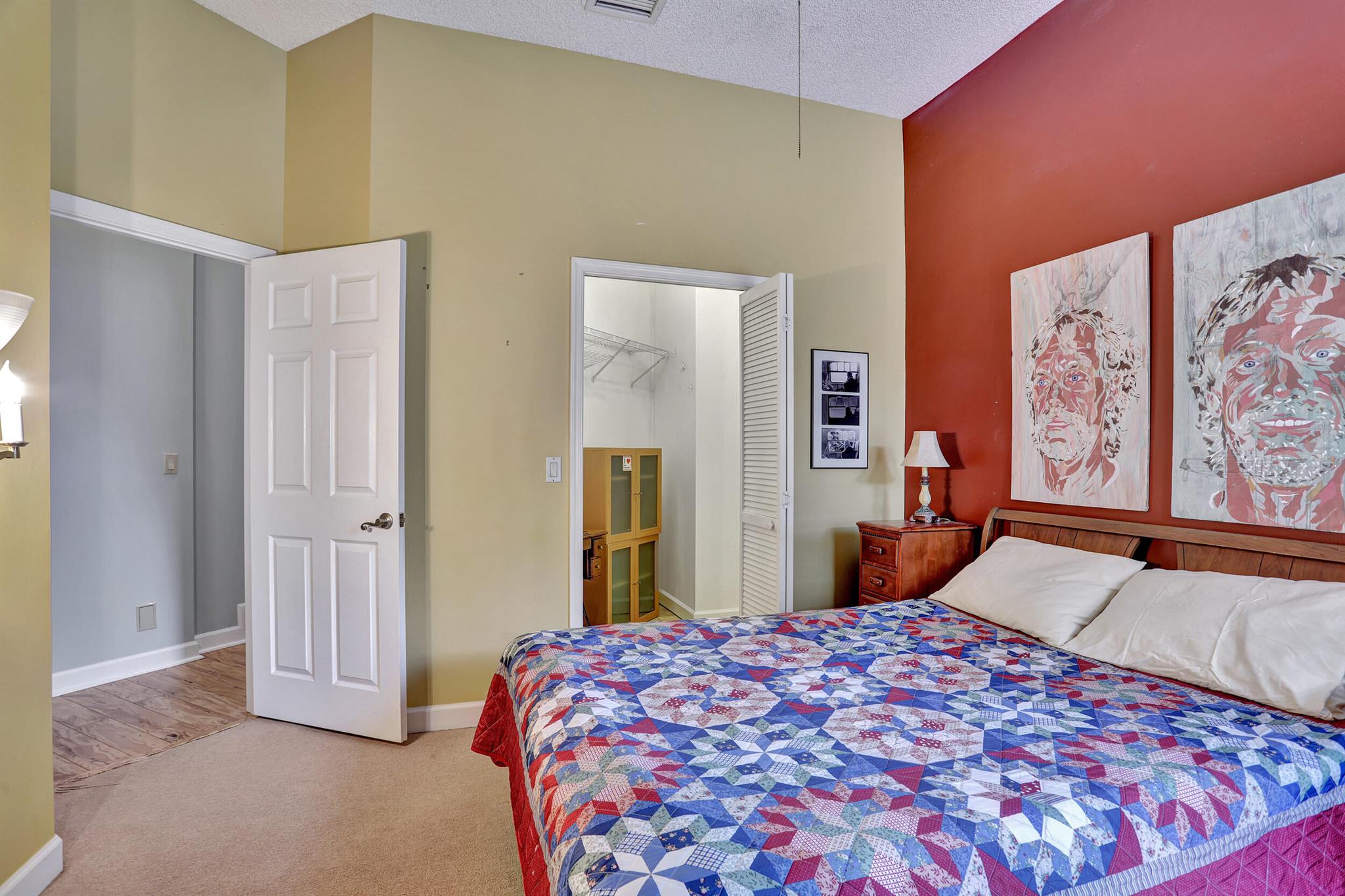 PALM BEACH FARMS CO 10 - Residential