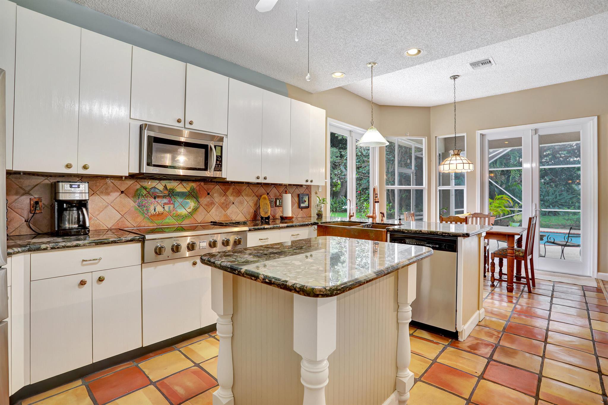 PALM BEACH FARMS CO 10 - Residential