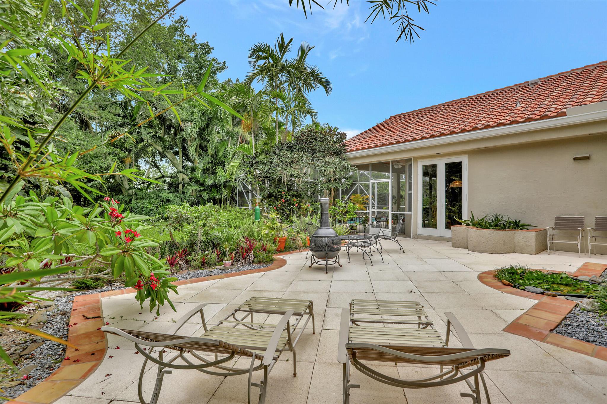 PALM BEACH FARMS CO 10 - Residential