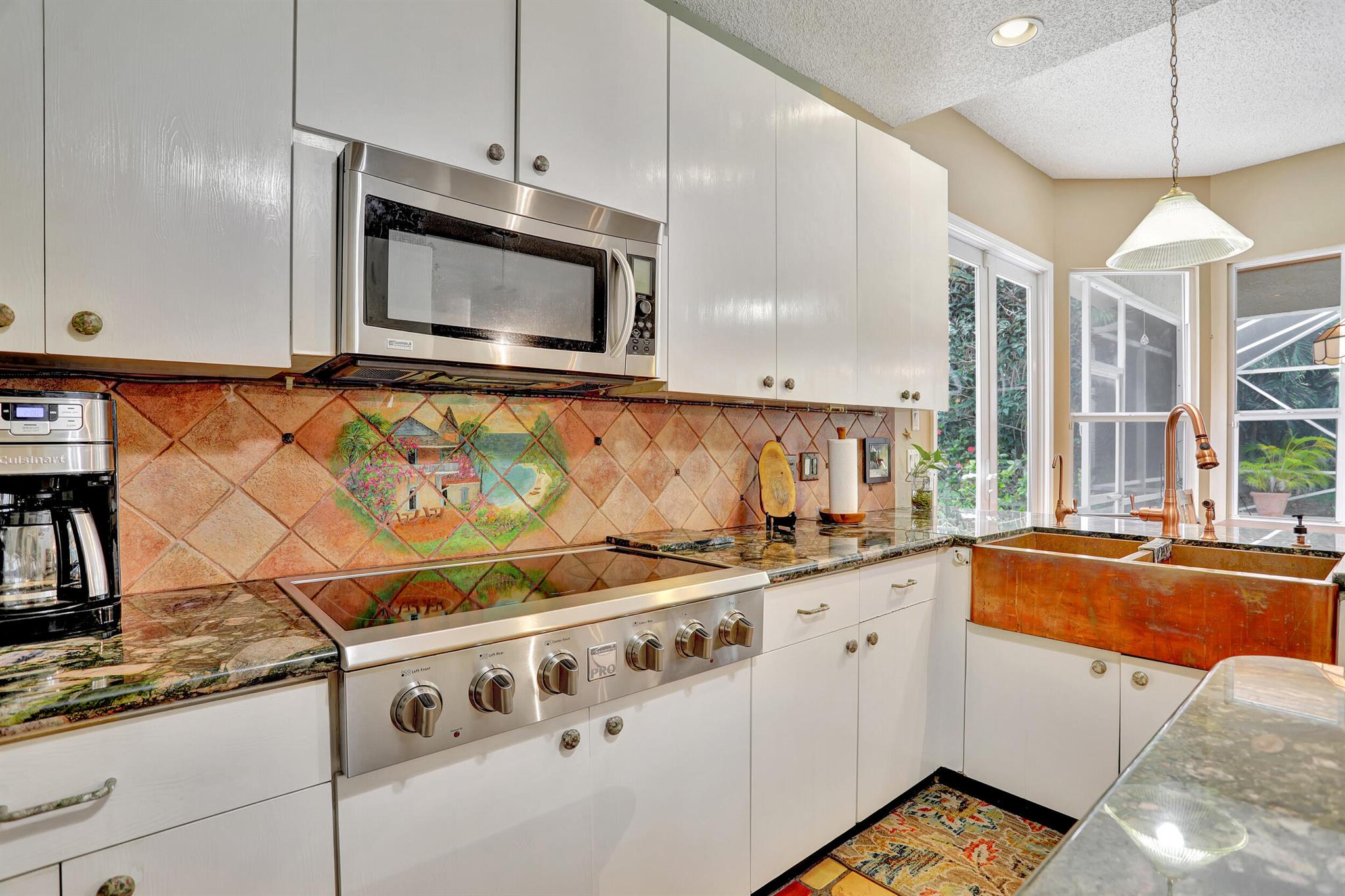 PALM BEACH FARMS CO 10 - Residential