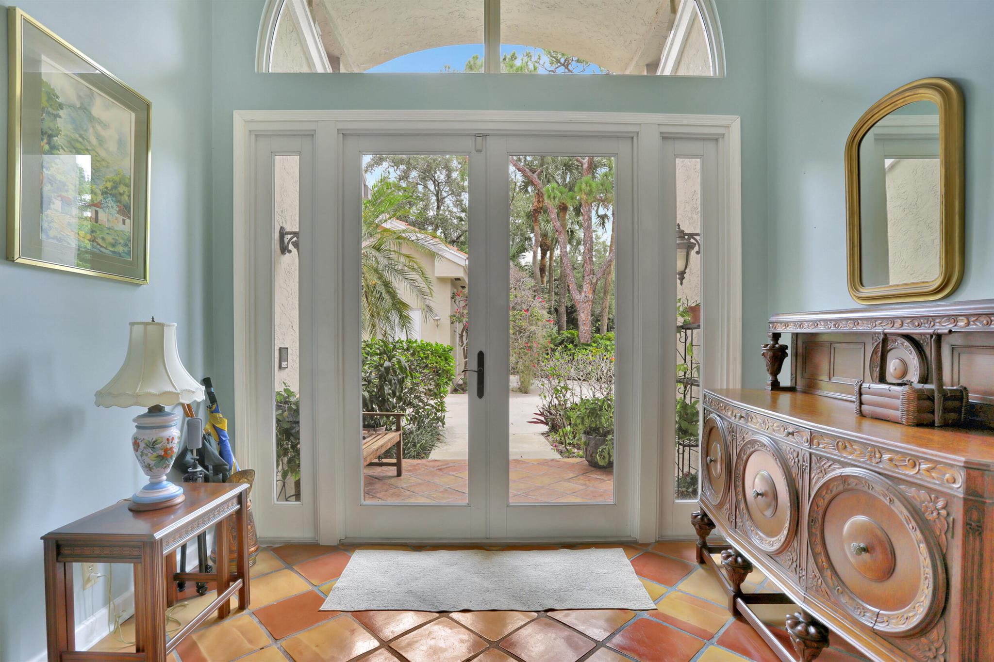 PALM BEACH FARMS CO 10 - Residential