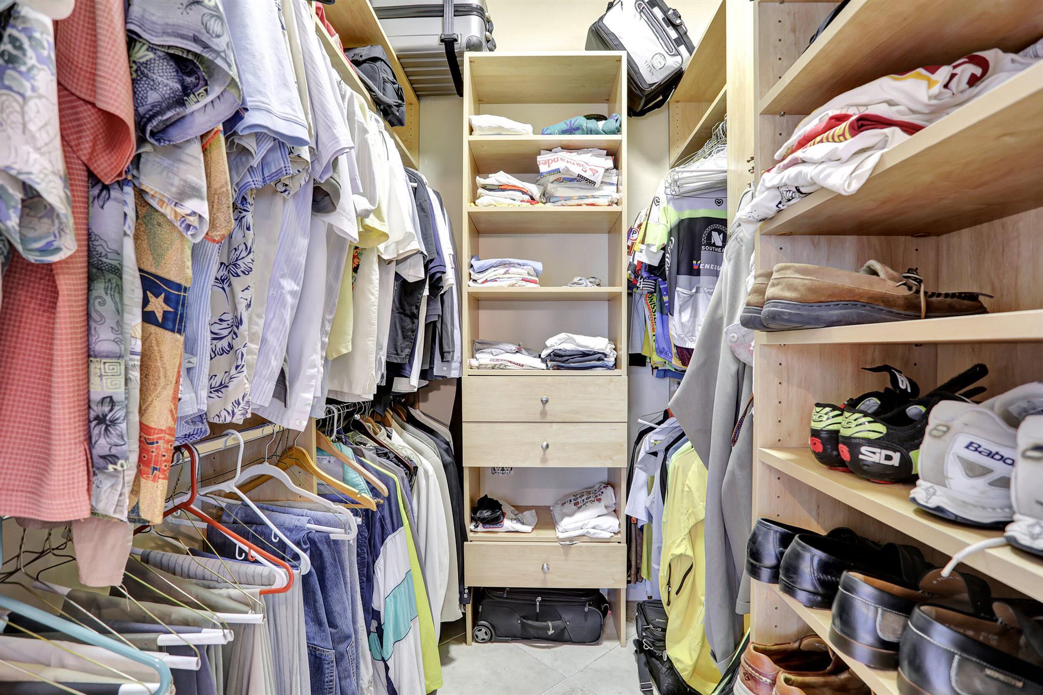 PALM BEACH FARMS CO 10 - Residential