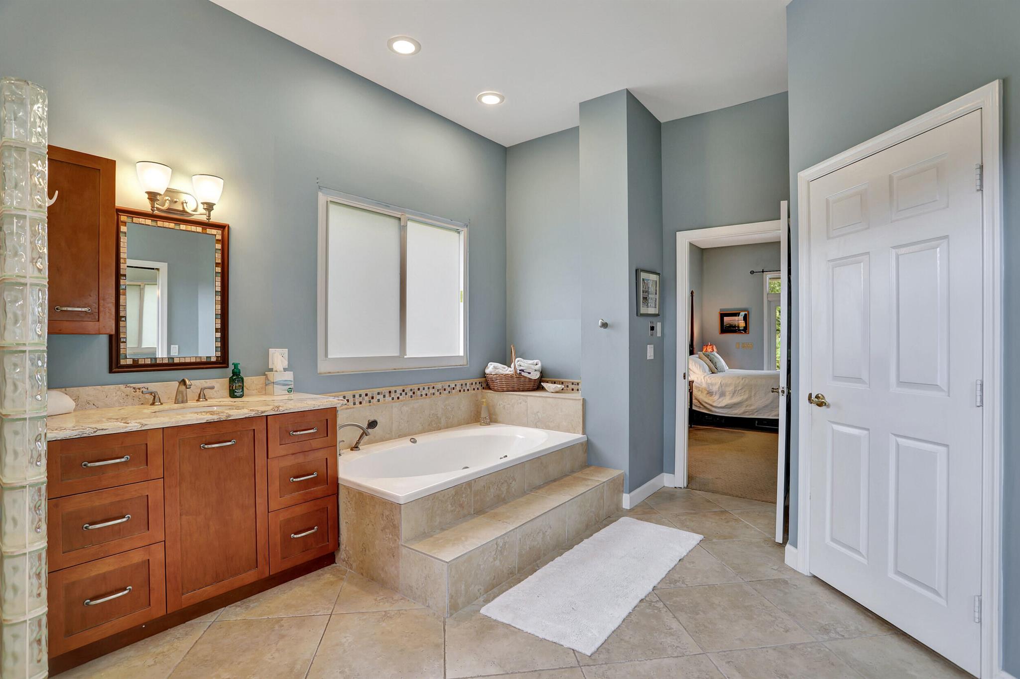 PALM BEACH FARMS CO 10 - Residential