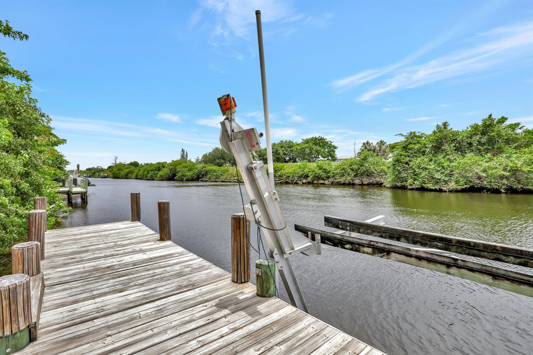 PALM BEACH FARMS CO 10 - Residential