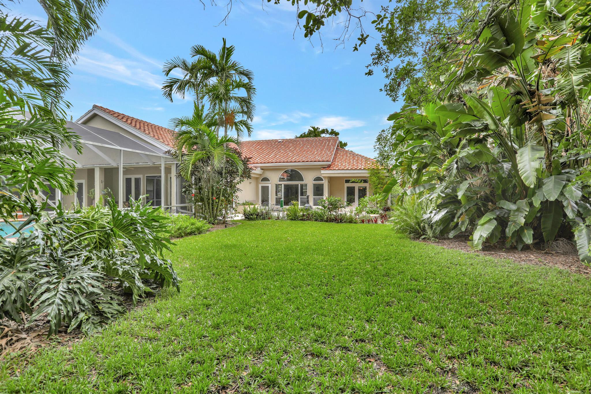 PALM BEACH FARMS CO 10 - Residential