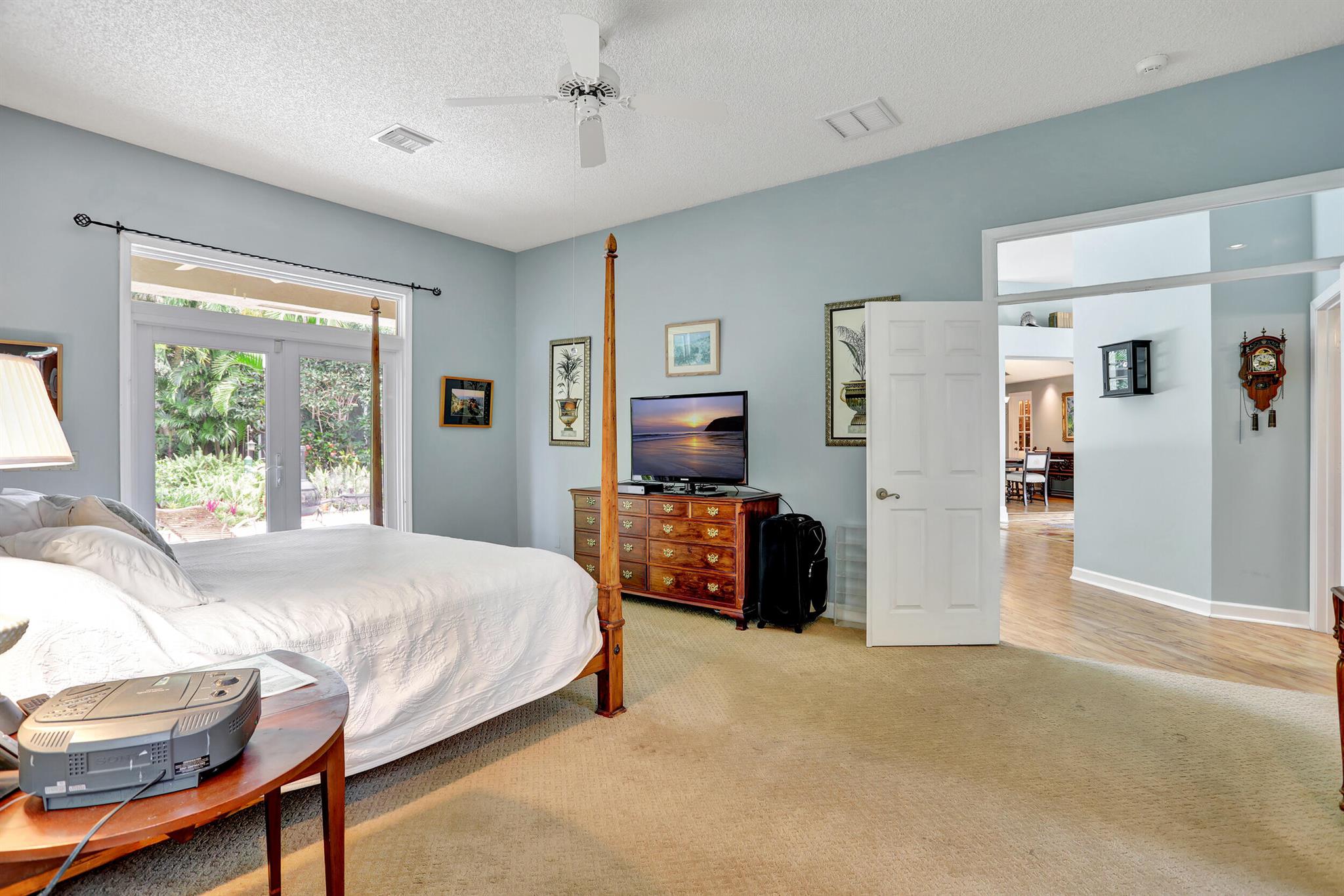 PALM BEACH FARMS CO 10 - Residential