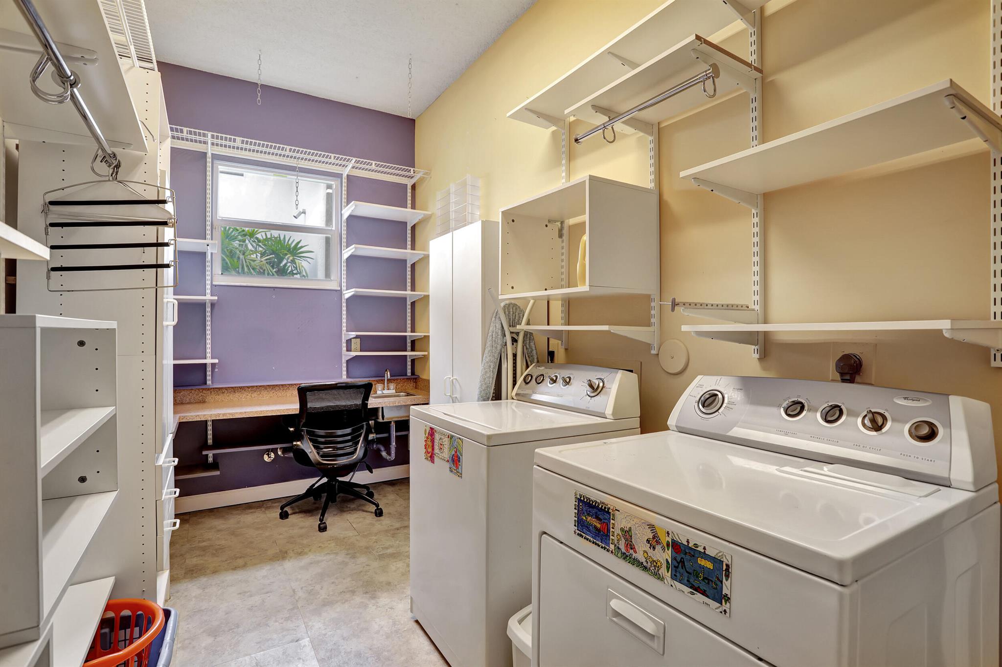 PALM BEACH FARMS CO 10 - Residential