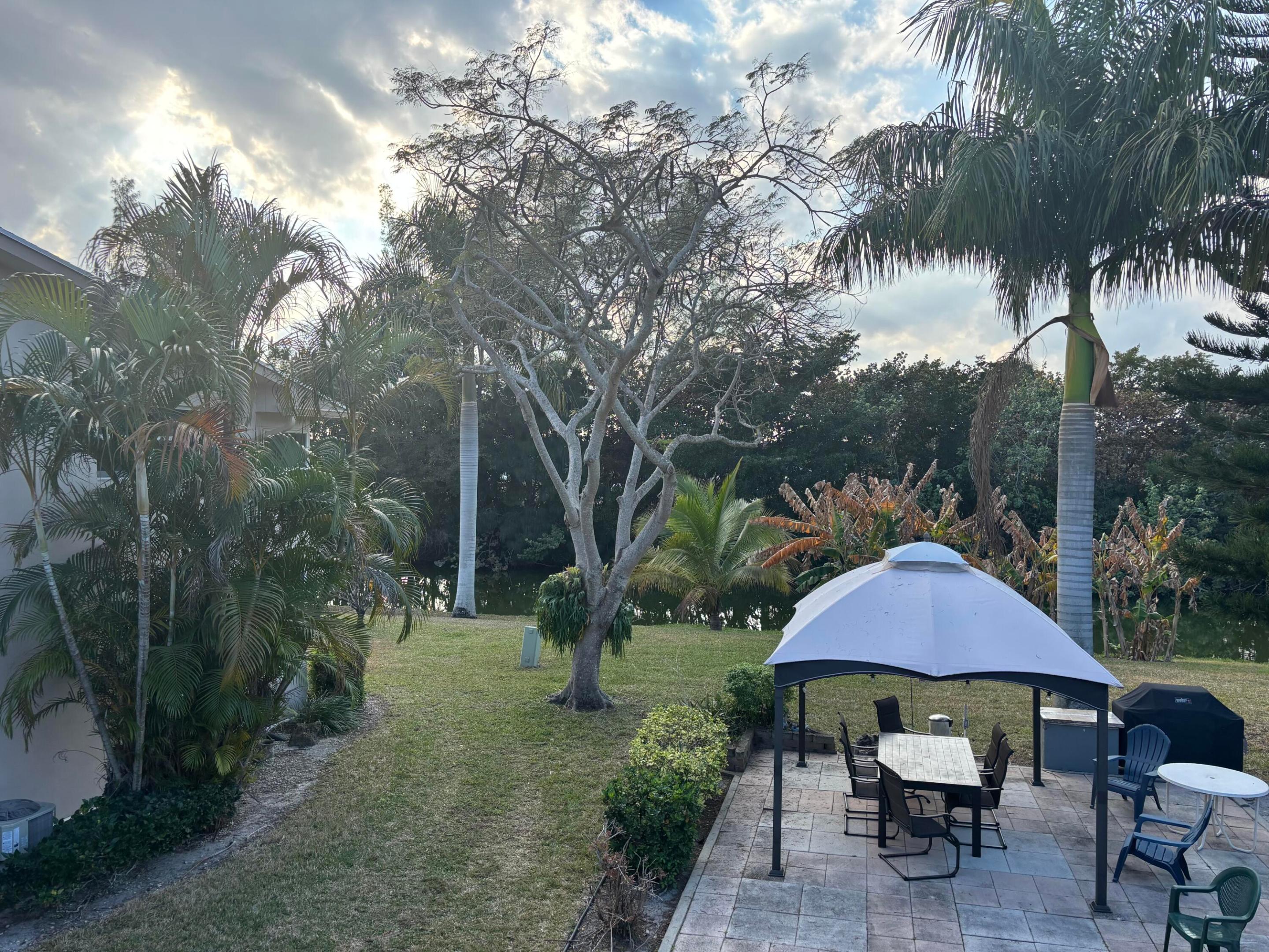 WINDSOR CONDOS - Residential Lease