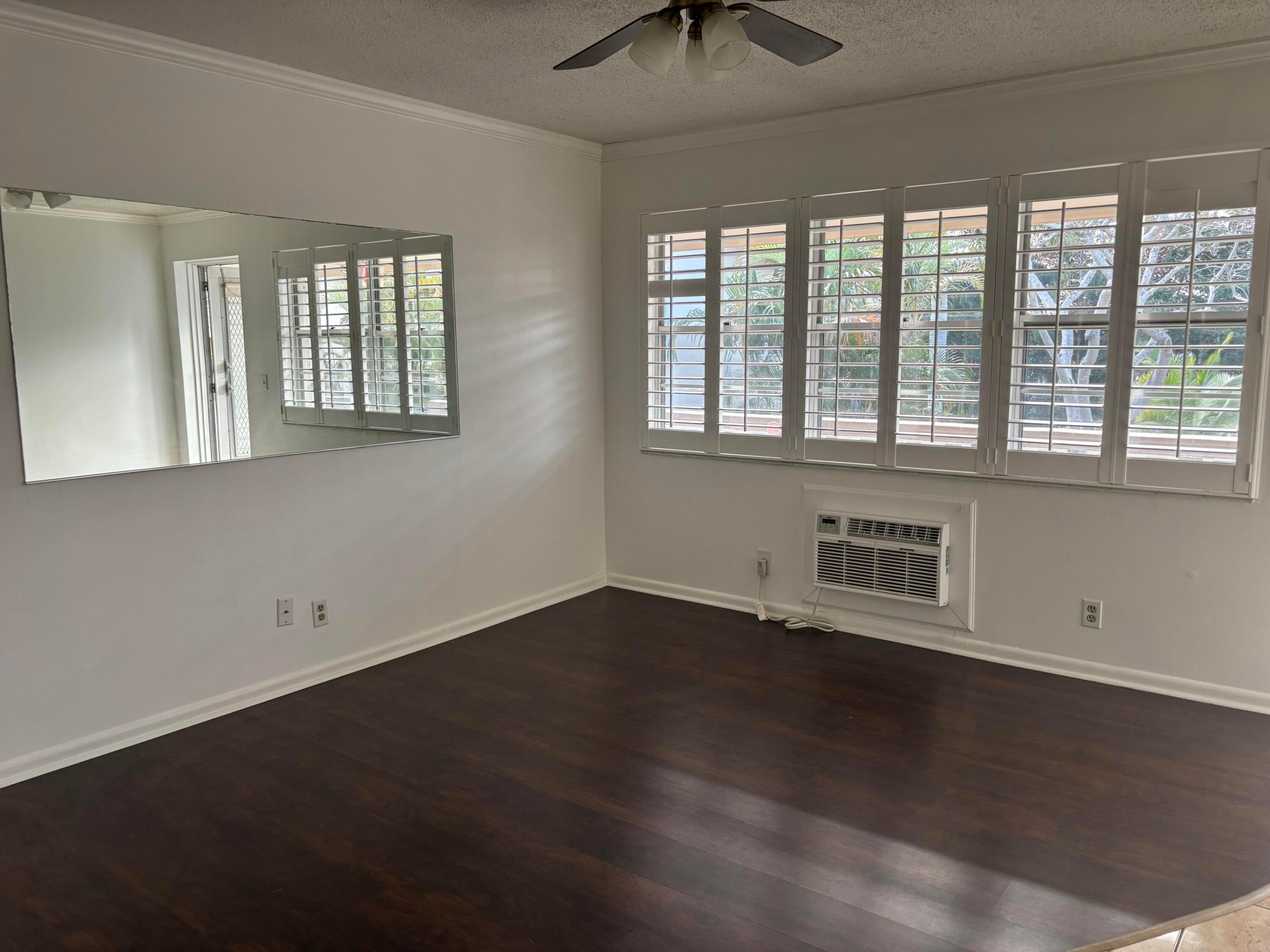 WINDSOR CONDOS - Residential Lease