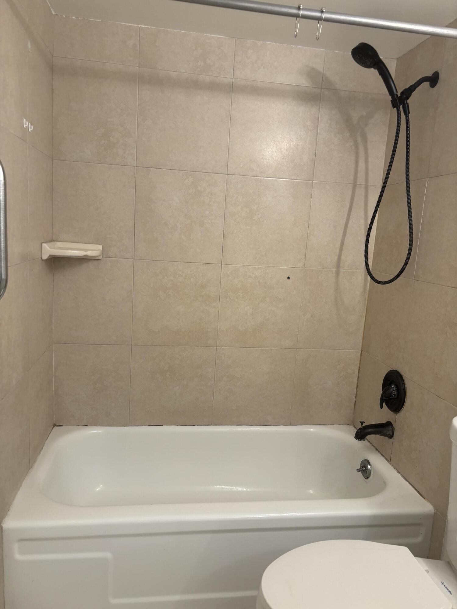 WINDSOR CONDOS - Residential Lease