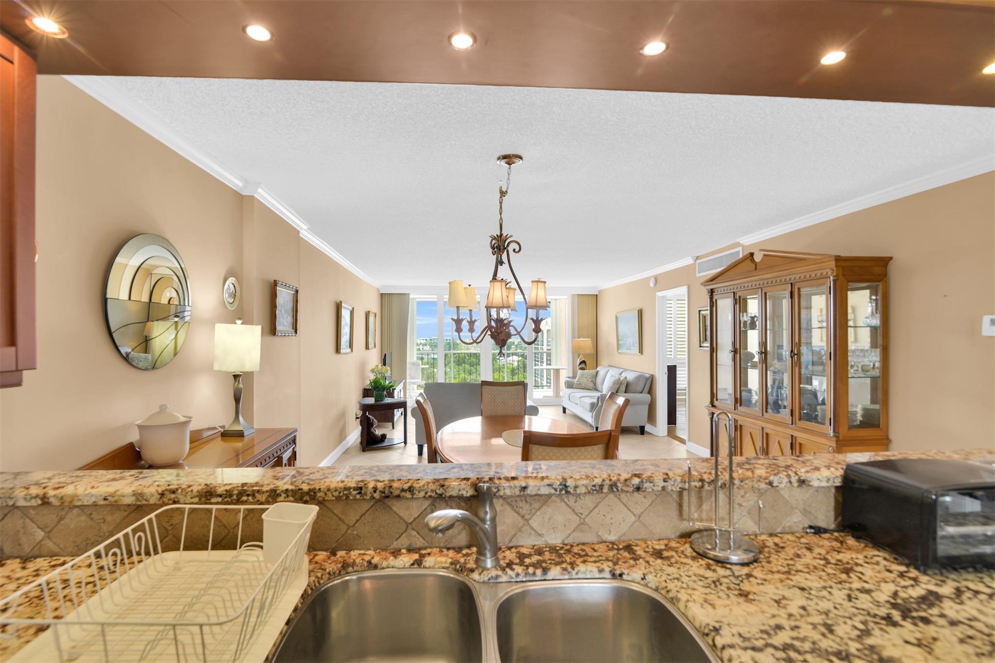 Hillsboro Landings Condo - Residential Lease