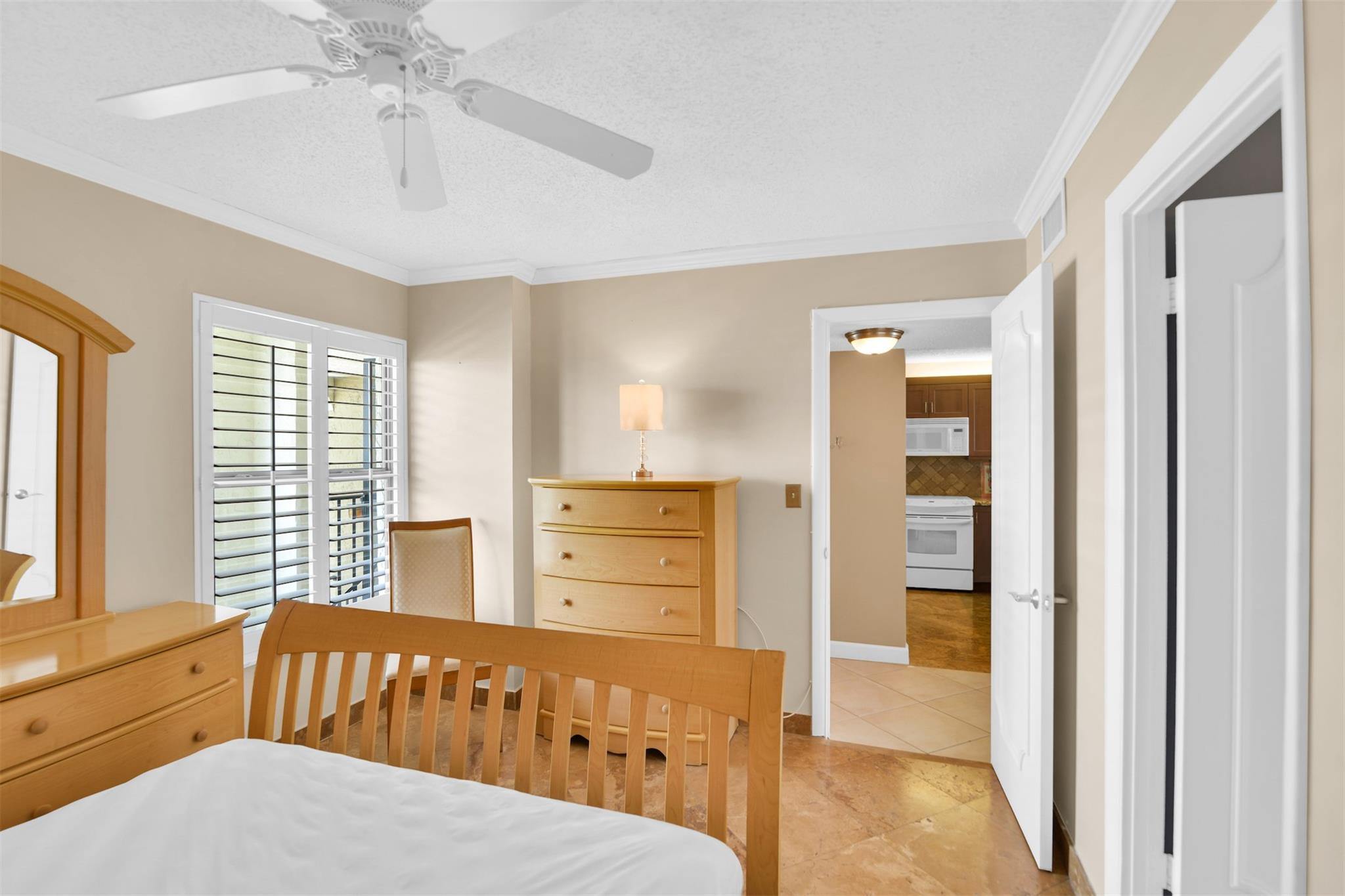 Hillsboro Landings Condo - Residential Lease