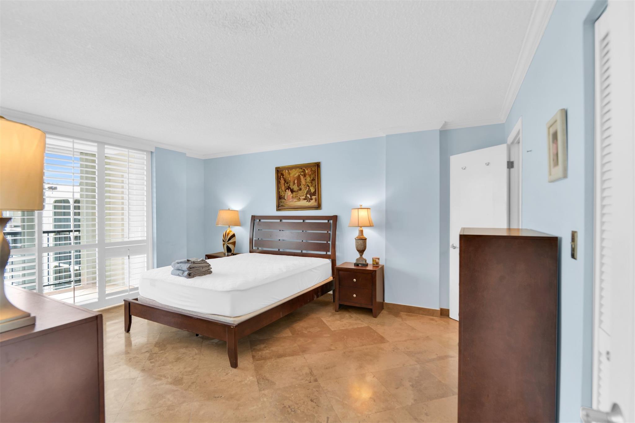 Hillsboro Landings Condo - Residential Lease