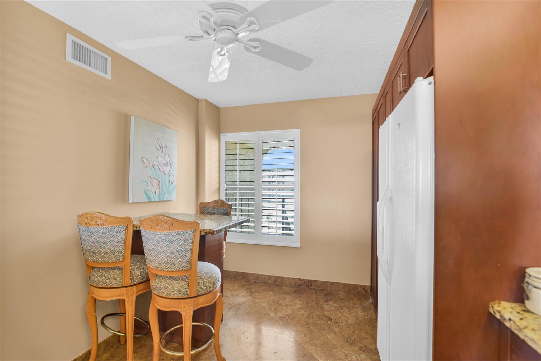 Hillsboro Landings Condo - Residential Lease