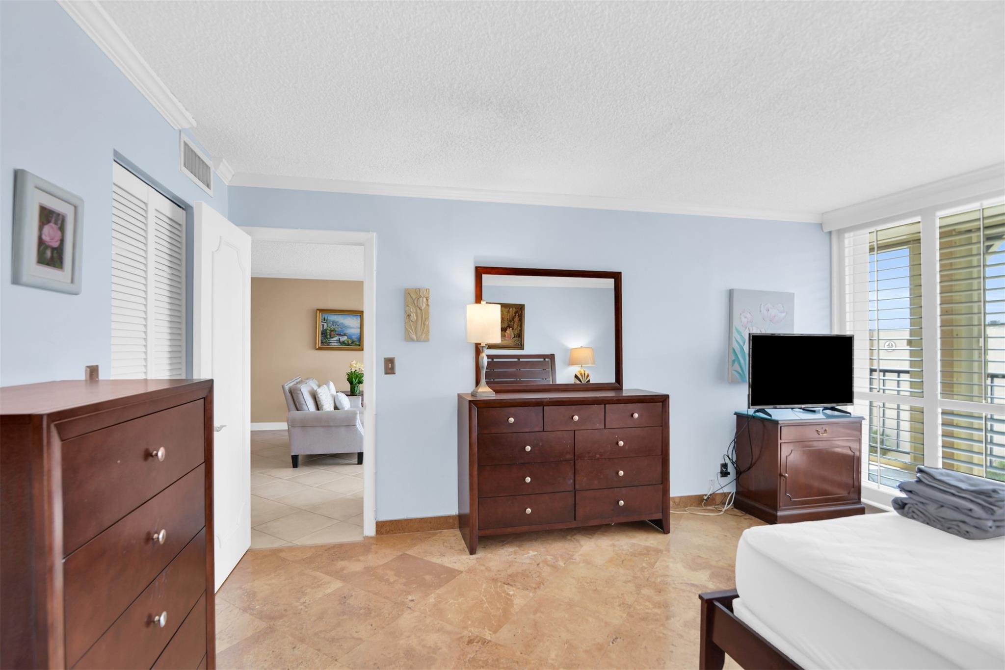 Hillsboro Landings Condo - Residential Lease