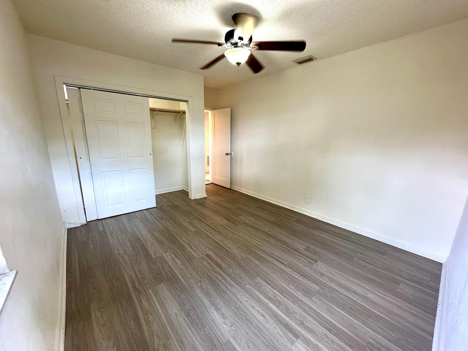 NORTH PALM BCH 3 - Residential Lease