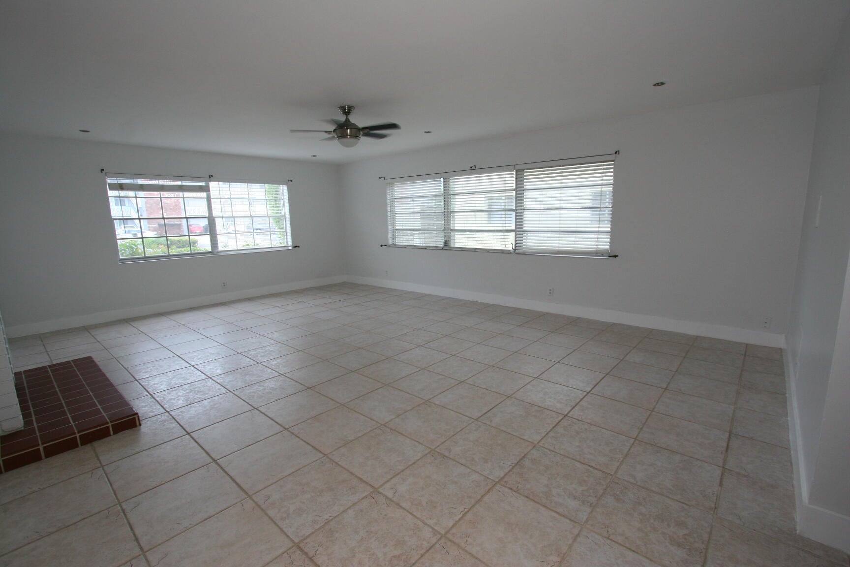 1040 CRYSTAL LAKE Drive 1