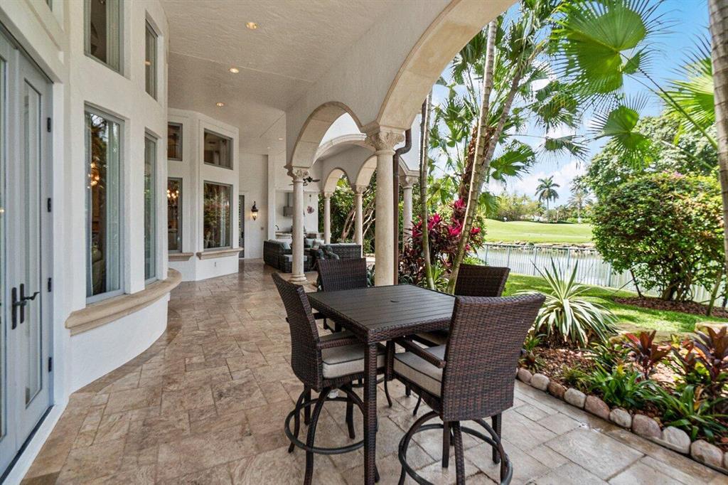 MIZNER LAKE ESTATES - Residential