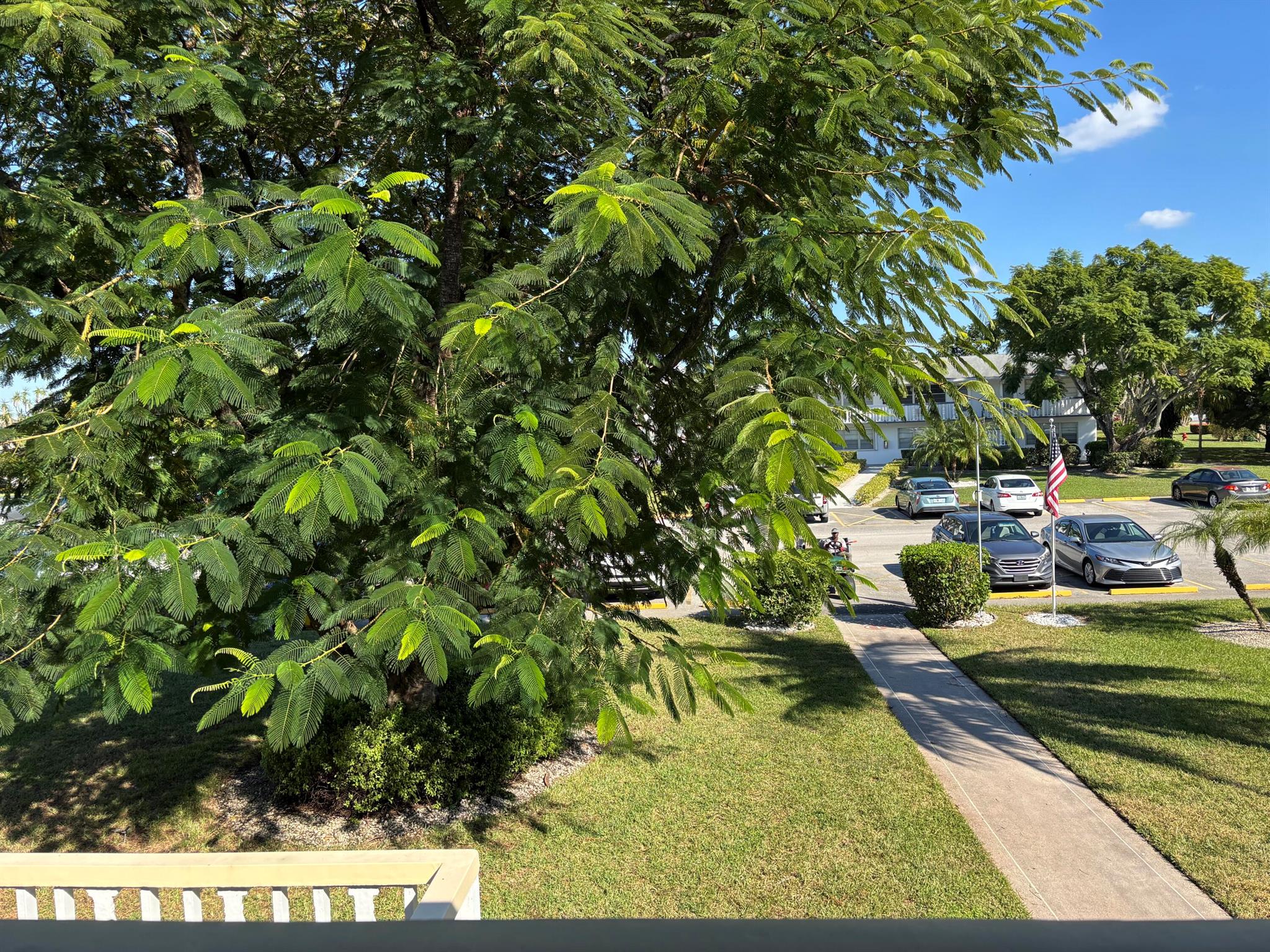 WINDSOR CONDOS - Residential Lease