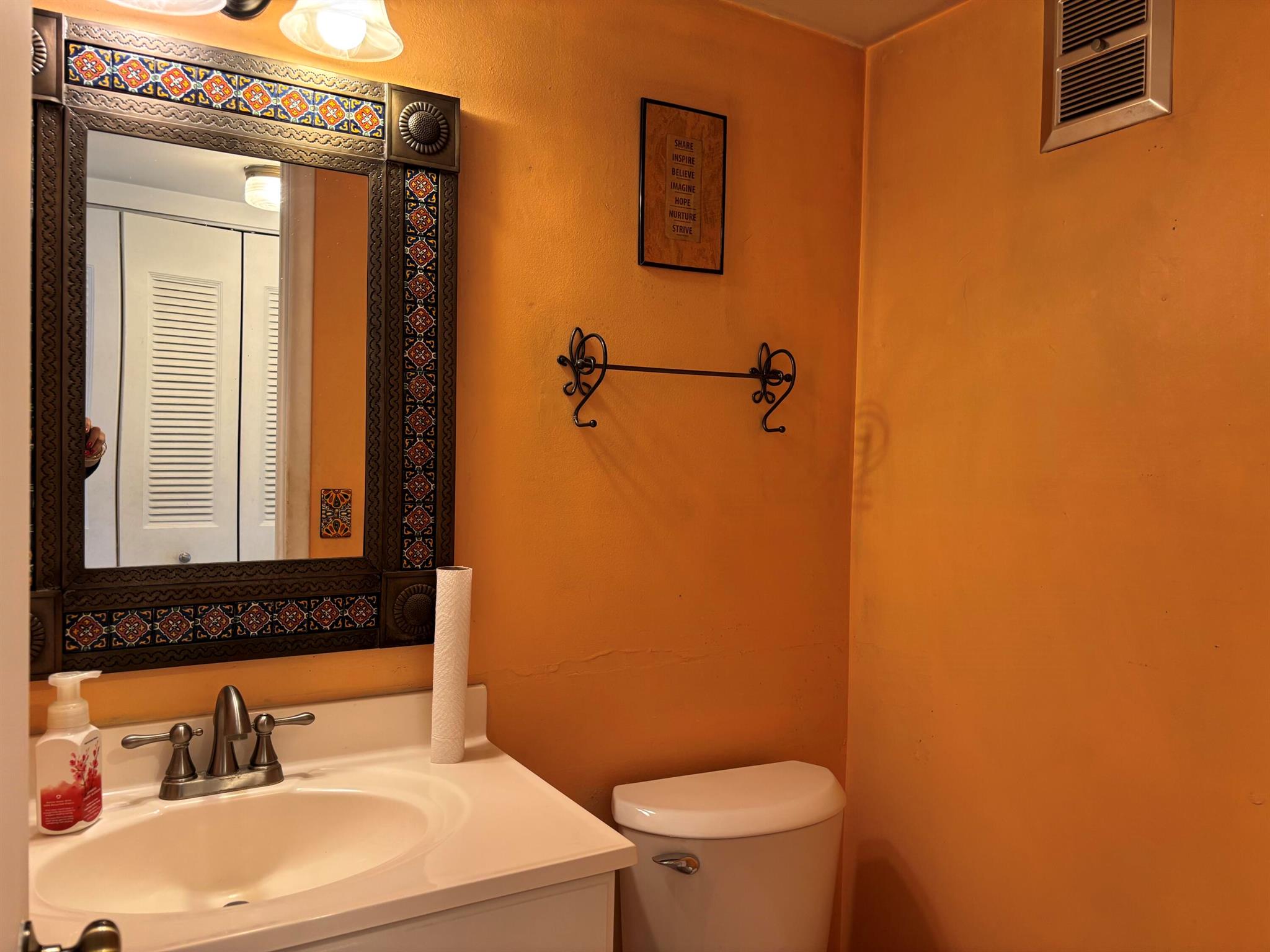 WINDSOR CONDOS - Residential Lease