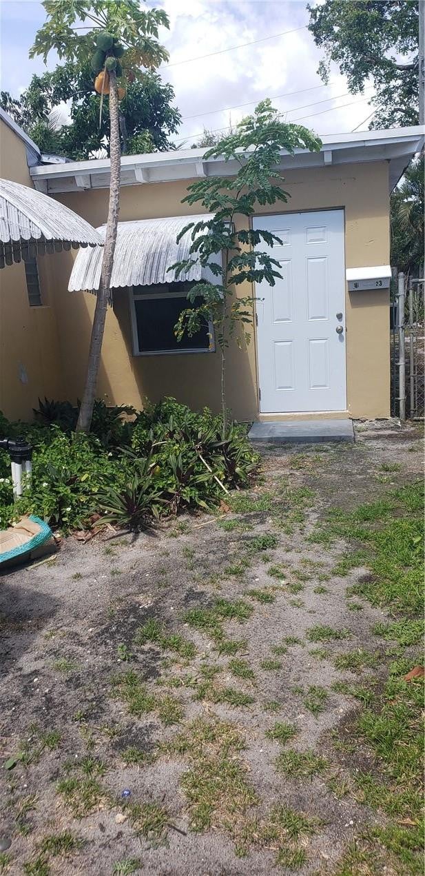 Photo of 1621 N Andrews Square #1623, Wilton Manors, FL 33311 (MLS # B26041360)