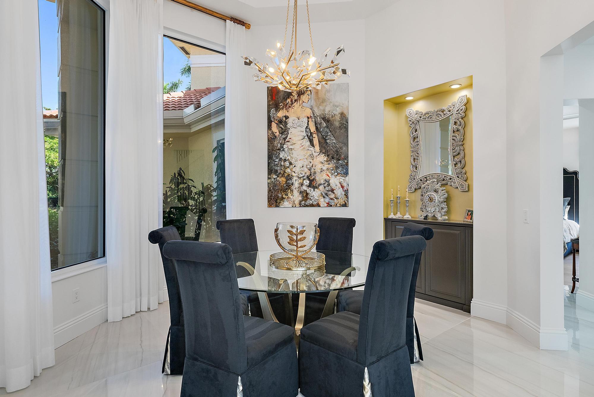 8531 Egret Lakes Lane